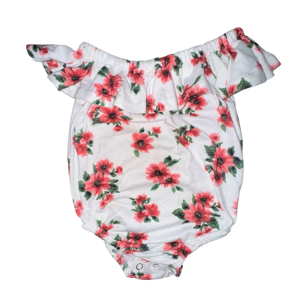 ☀️6/$20☀️ Bailey’s Blossoms Ruffle Bodysuit